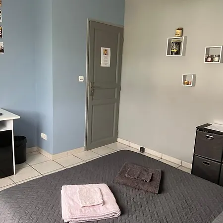 فندق مبيت وإفطار D'hotes Chez Florence Montmerle-sur-Saone