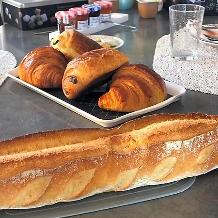 D'hotes Chez Florence فندق مبيت وإفطار