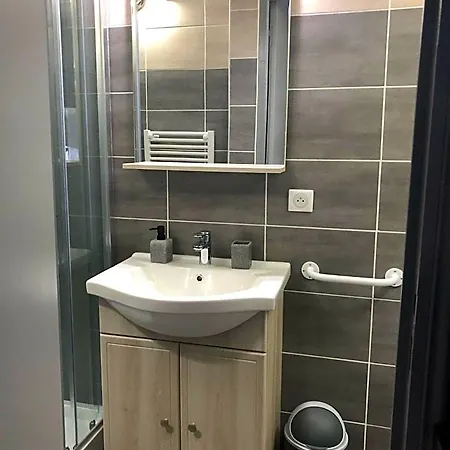D'hotes Chez Florence فندق مبيت وإفطار