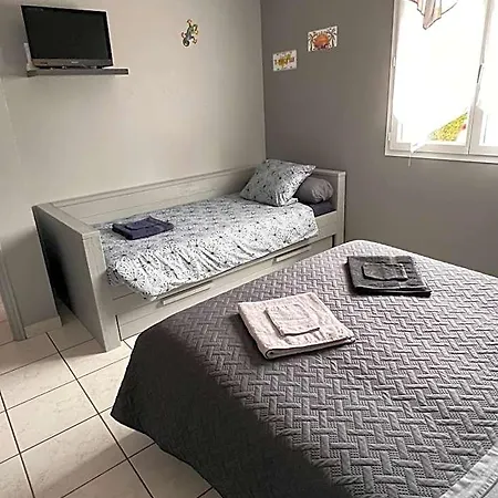 فندق مبيت وإفطار D'hotes Chez Florence Montmerle-sur-Saone
